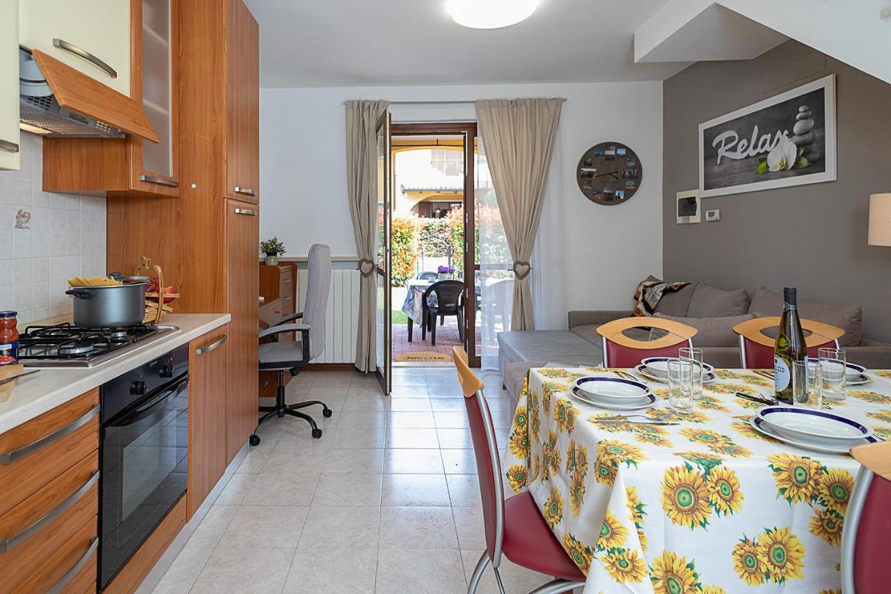 Apartment L'Archetto And Villetta Gruber - Regarda Travel Lazise Eksteriør bilde