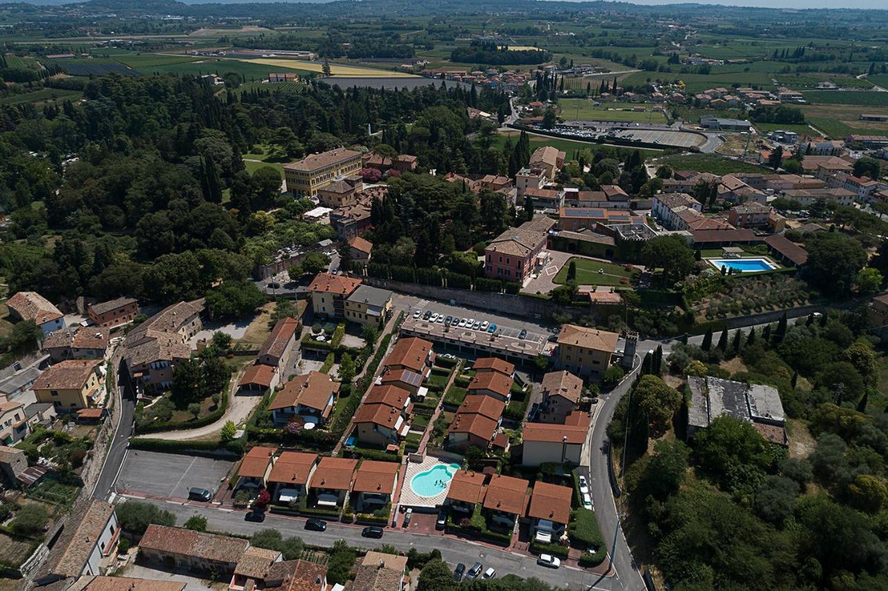Apartment L'Archetto And Villetta Gruber - Regarda Travel Lazise Eksteriør bilde
