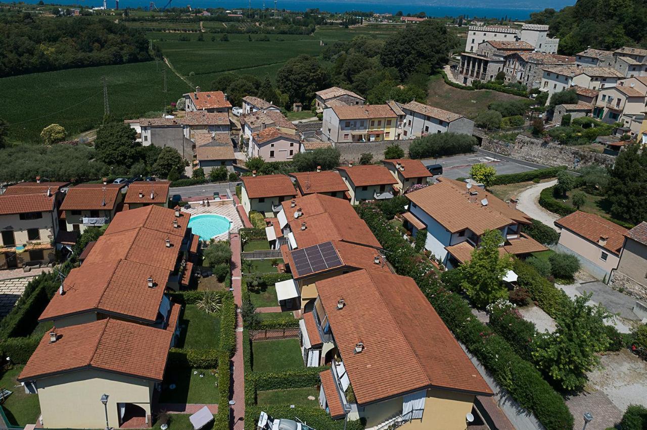 Apartment L'Archetto And Villetta Gruber - Regarda Travel Lazise Eksteriør bilde